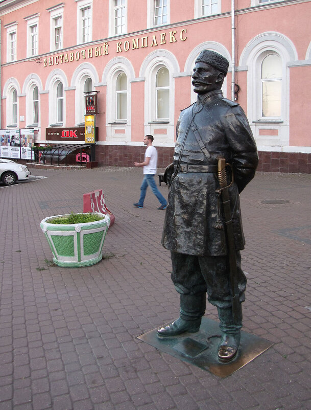 Скульптура "Городовой" - Александр Ильчевский Скульптура "Городовой" - Александр Ильчевский