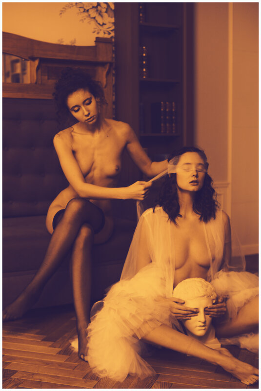 Диша и Настя - Макс Аксёнов Диша и Настя - Макс Аксёнов