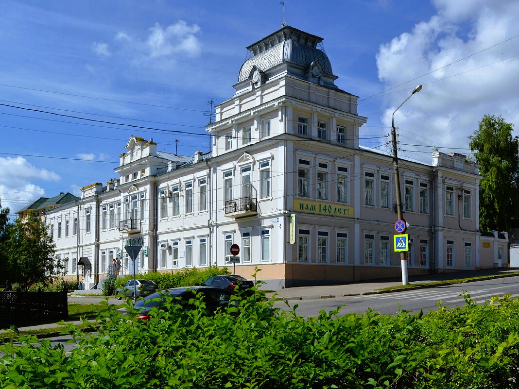 Чебоксары. Здание земской аптеки. - Пётр Чернега Чебоксары. Здание земской аптеки. - Пётр Чернега