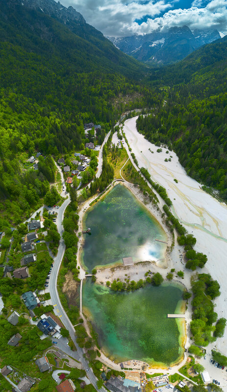 Горное озеро - Сергей Титов Горное озеро - Сергей Титов