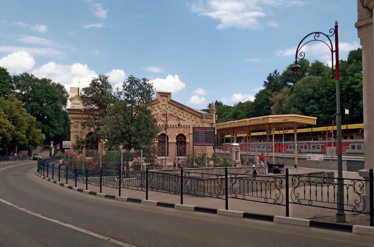 Вокзал Кисловодска - Galina Solovova Вокзал Кисловодска - Galina Solovova