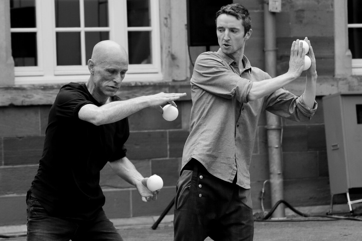 Из жизни жонглёров - Юрий. Шмаков