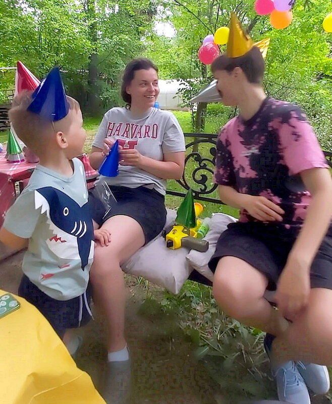 Дачные посиделки. - Ольга Довженко Дачные посиделки. - Ольга Довженко