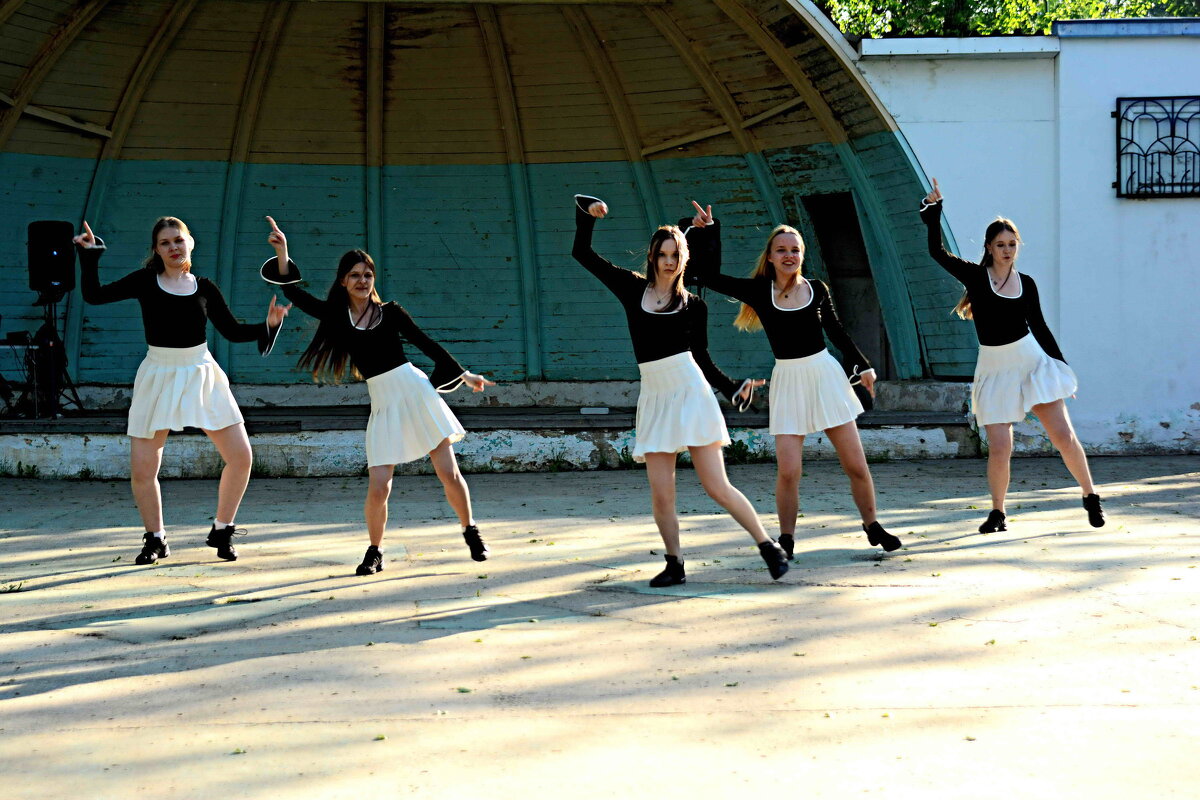 прздник день соседа - Александр 