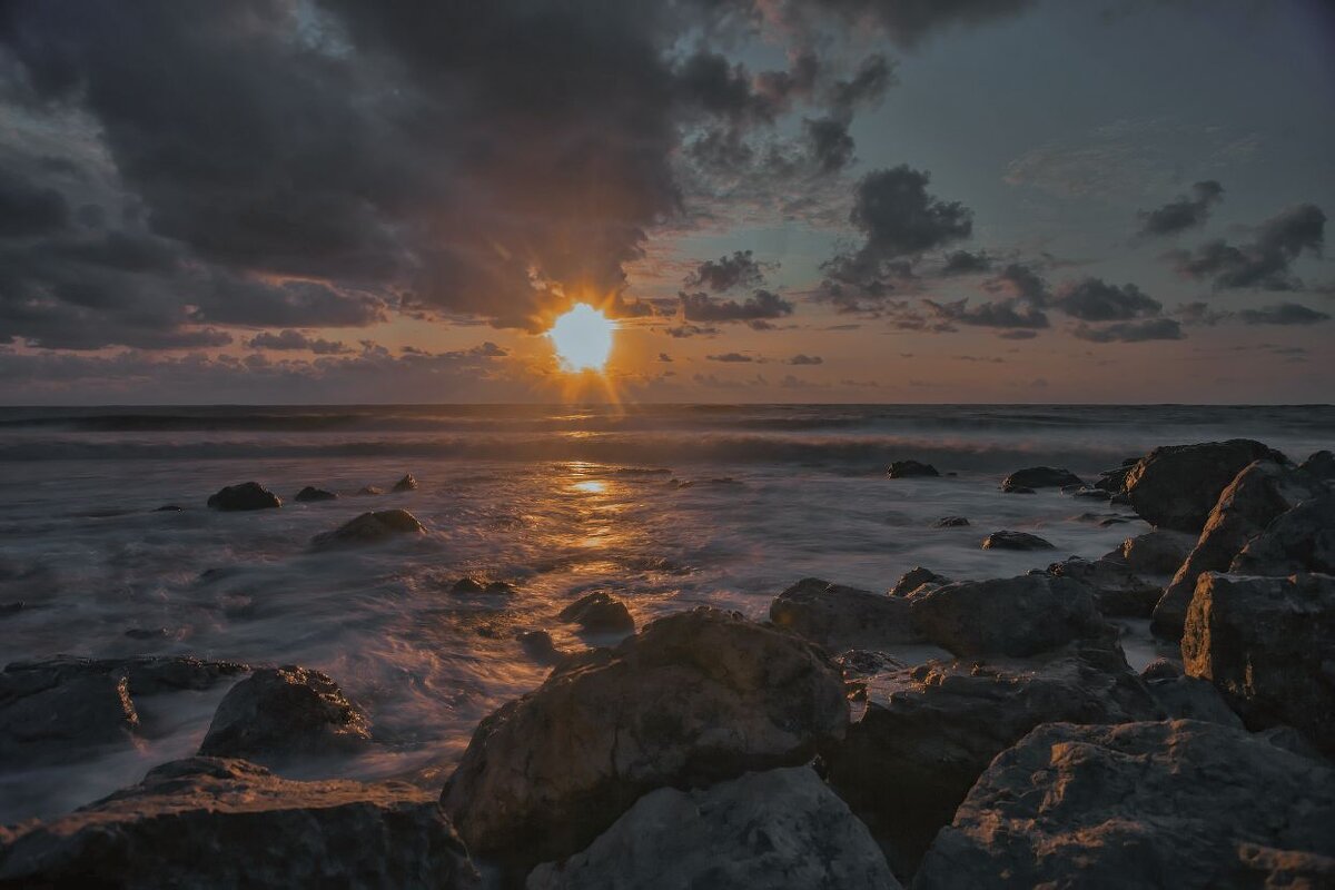 Вечер на море - Виктор Вечер на море - Виктор