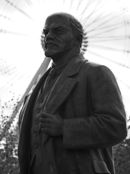 И Ленин - всегда молодой! - Юля Сrane И Ленин - всегда молодой! - Юля Сrane