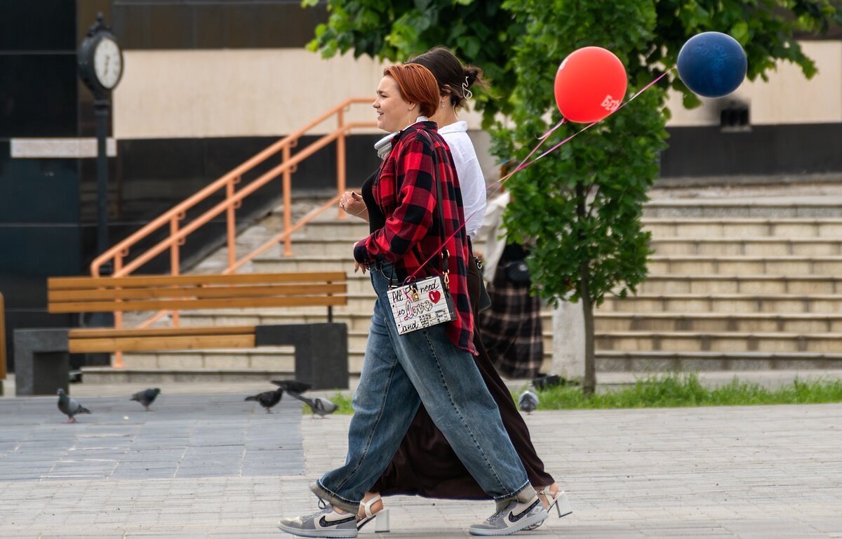 Прогулка по городу - Игорь Сикорский