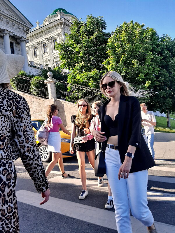 *** - Владимир Захаров