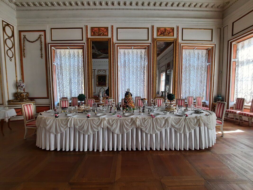 В ожидании гостей - Irene Irene В ожидании гостей - Irene Irene