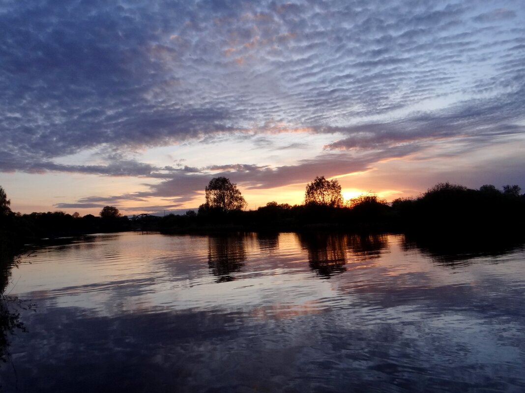 Апрельский закат - Антонина Гугаева