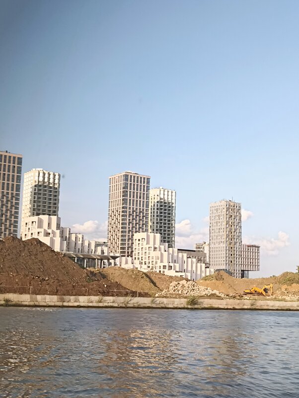 Прогулка по Москве реке - Pippa 