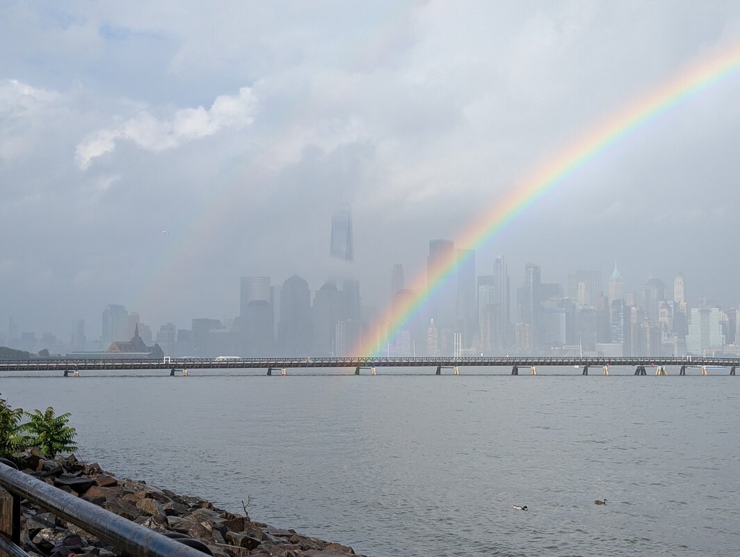 Нью-Йорк за радугой - Мария Делла Нью-Йорк за радугой - Мария Делла