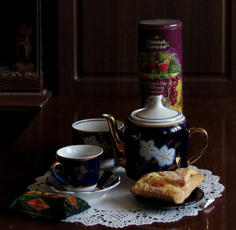 Просто пьём чай - Роман Савоцкий