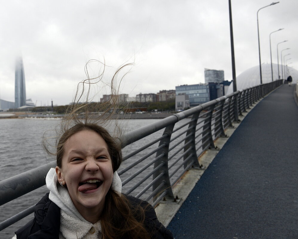 . - Алексей Неустроев