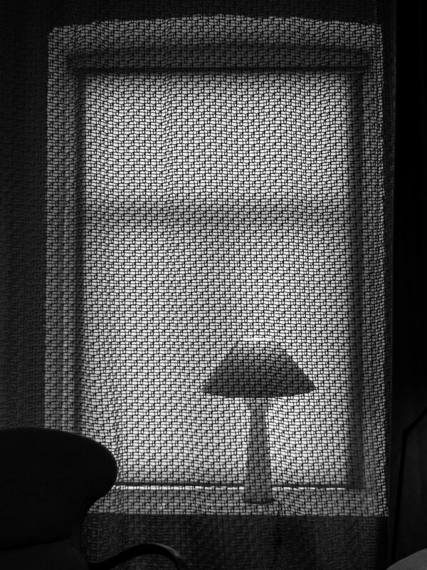 Окошко, лампа, полумрак ... - Игорь Викторов