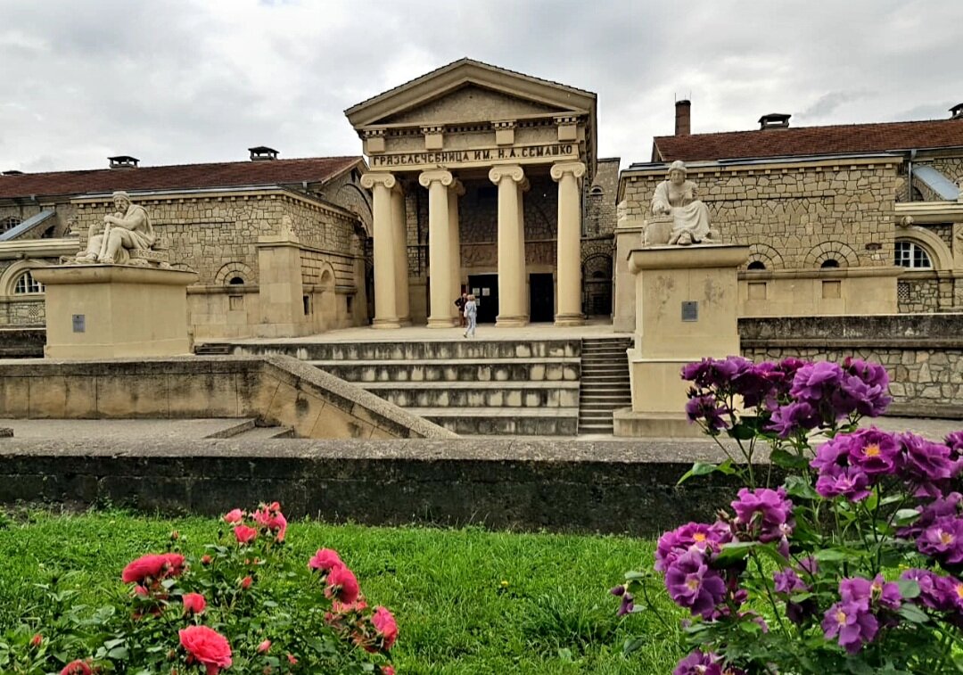 ЕССЕНТУКИ - Tata Wolf