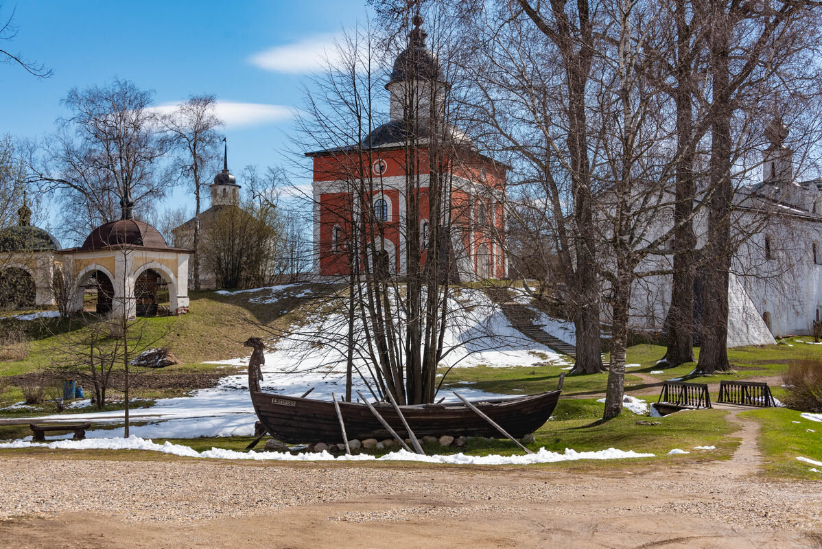 *** - Дмитрий Лупандин