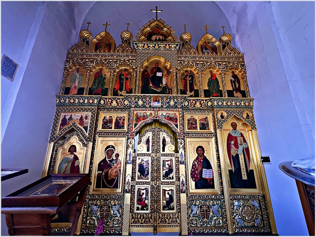 Иконостас храма Всех Святых. - Валерия Комова