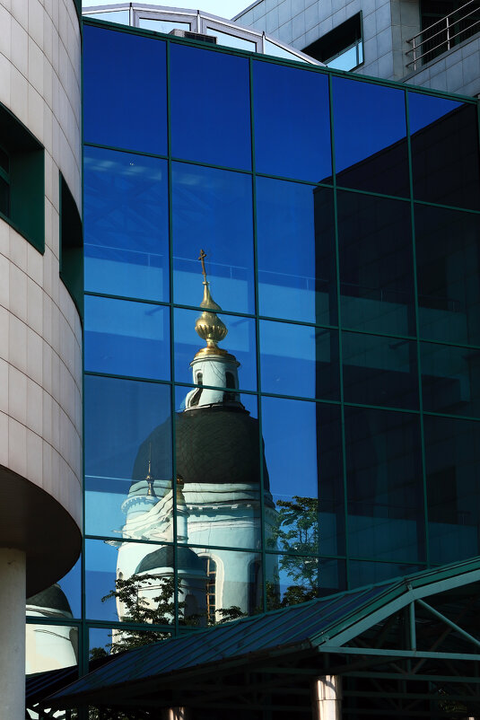 Церковь в отражении - Dar(k) Life