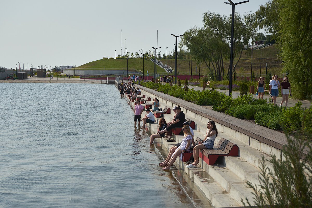 Жарко - Олег Манаенков