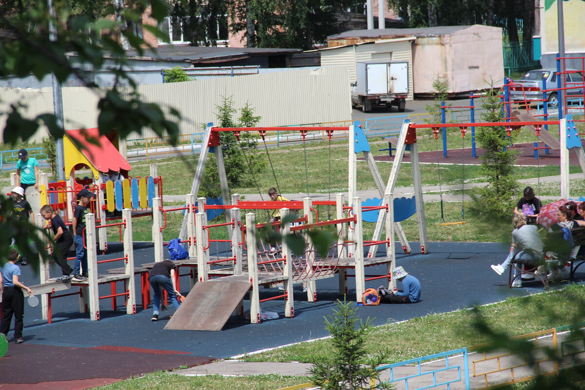 Мой двор. - Венера Чуйкова