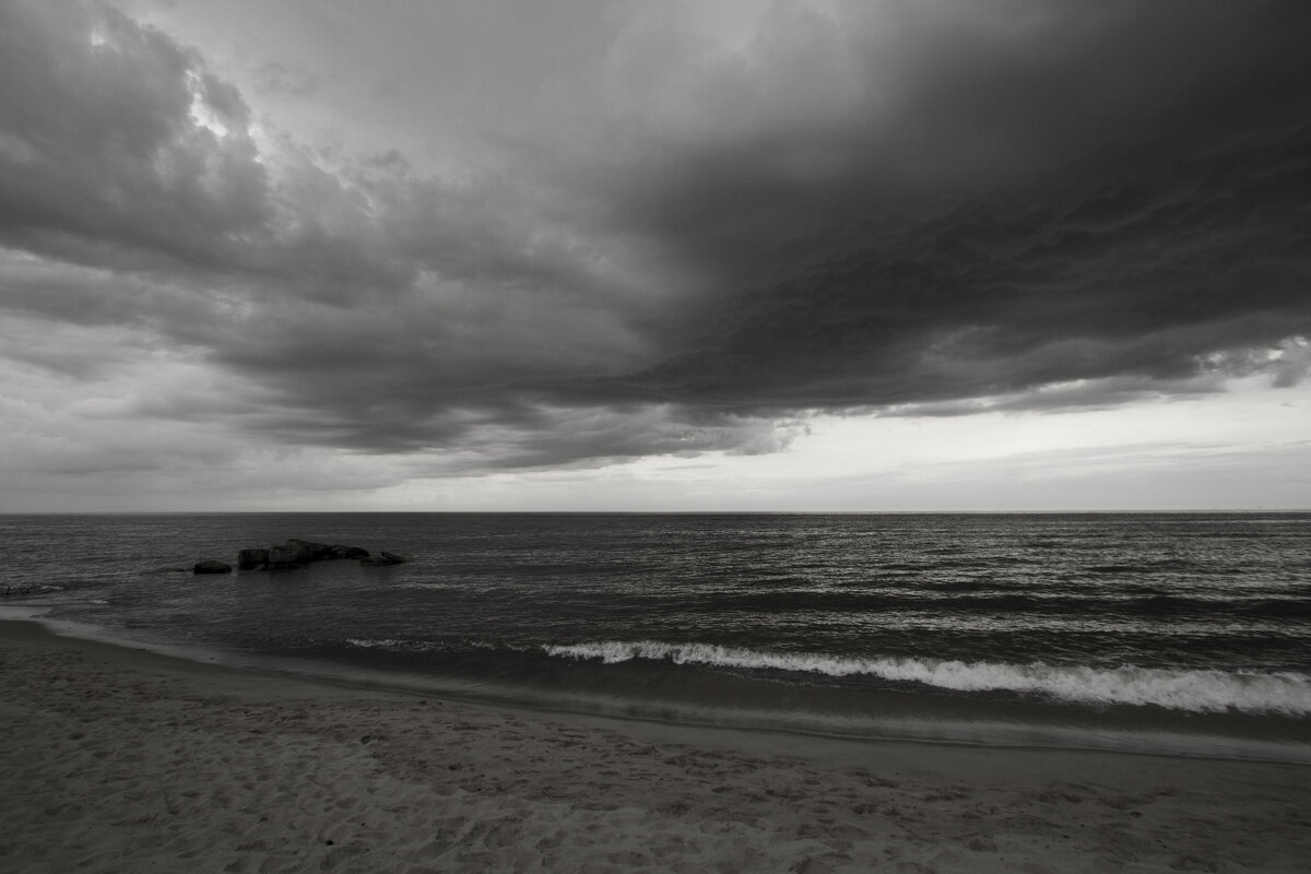 Пасмурно - Олег Денисов