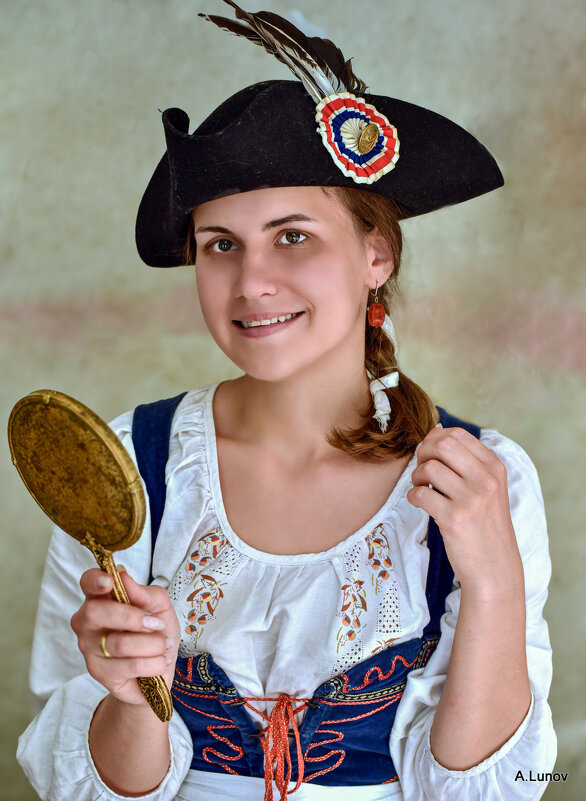 "Свет мой,зеркальце,скажи, да всю правду доложи..." - Anatoly Lunov