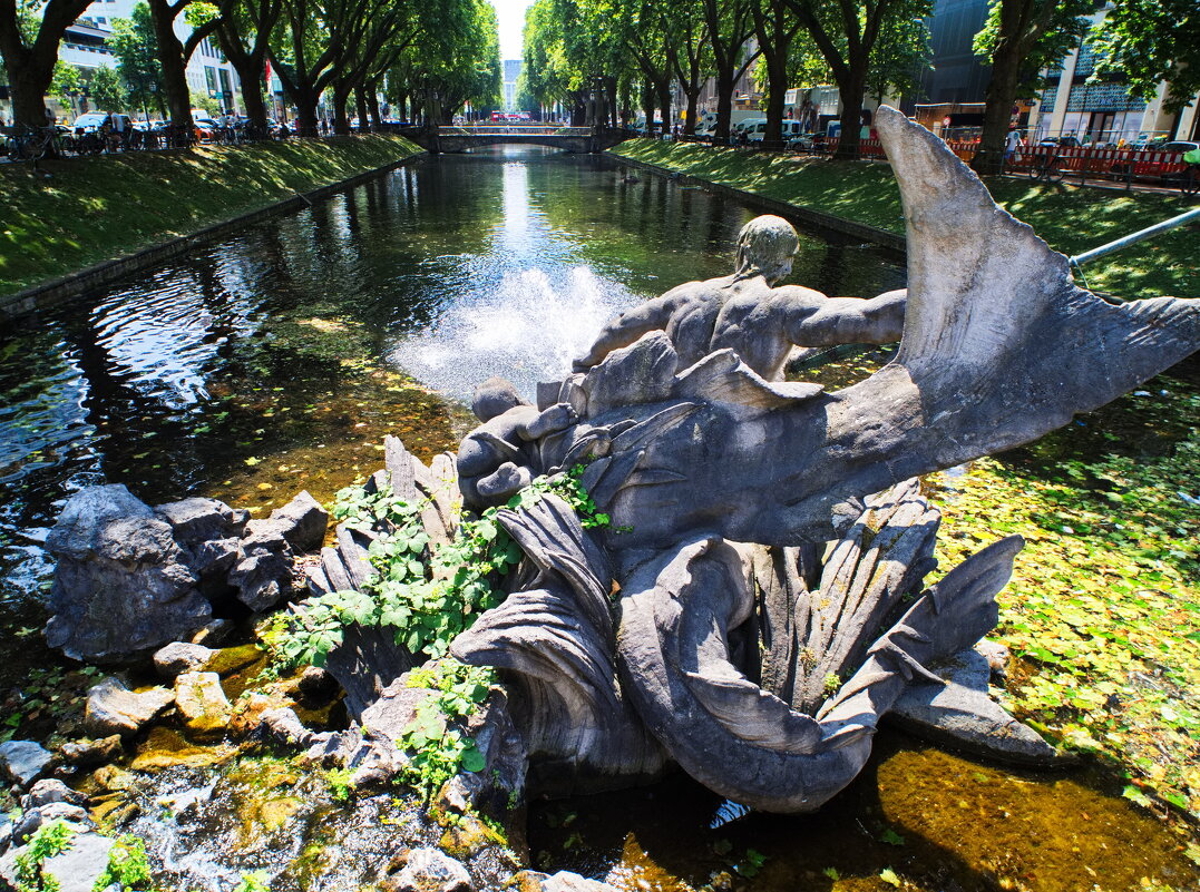 *** - Witalij Loewin