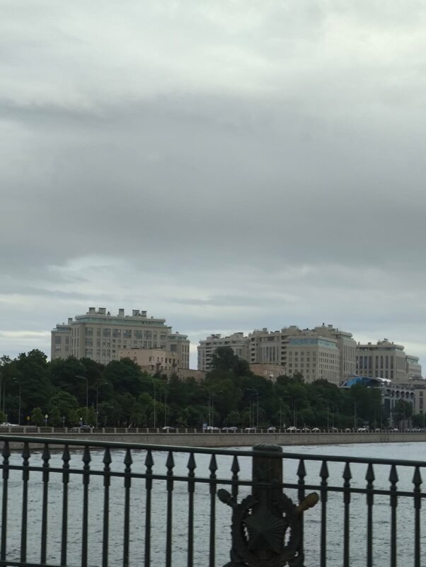 В Санкт-Петербурге - Ирэн В Санкт-Петербурге - Ирэн