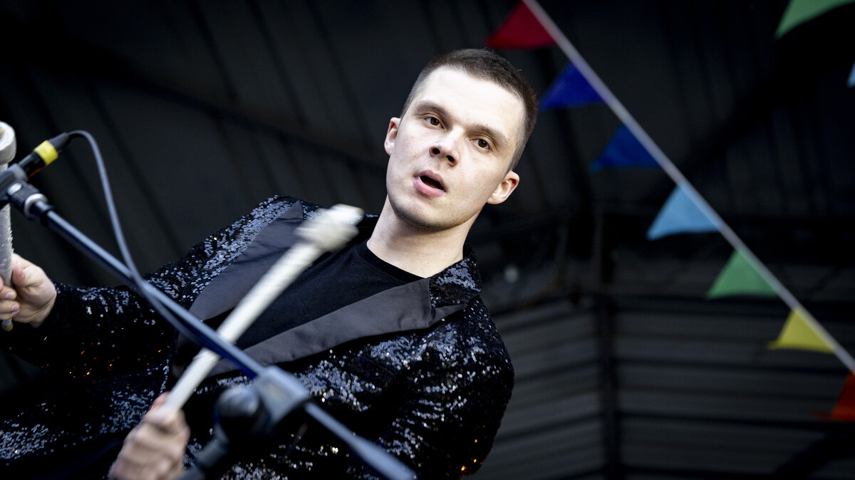 На концерте - Юрий Глушков