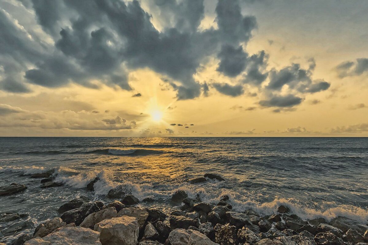 Вечер на море - Виктор 