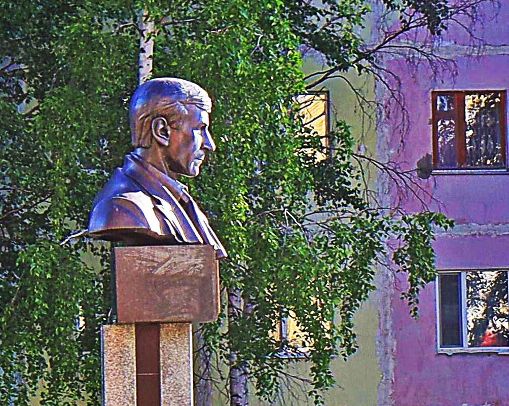 Июнь...Утро памятника! - Владимир 