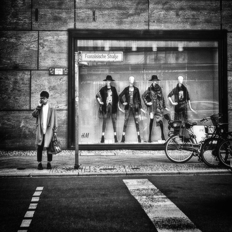 *** - Dan Berli