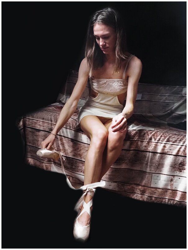 Окончен бал... - Михаил Зобов