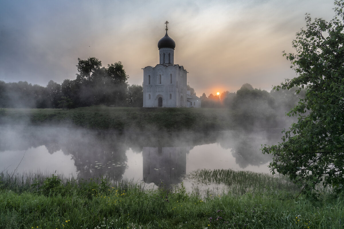 На восходе - Александр Ковальчук