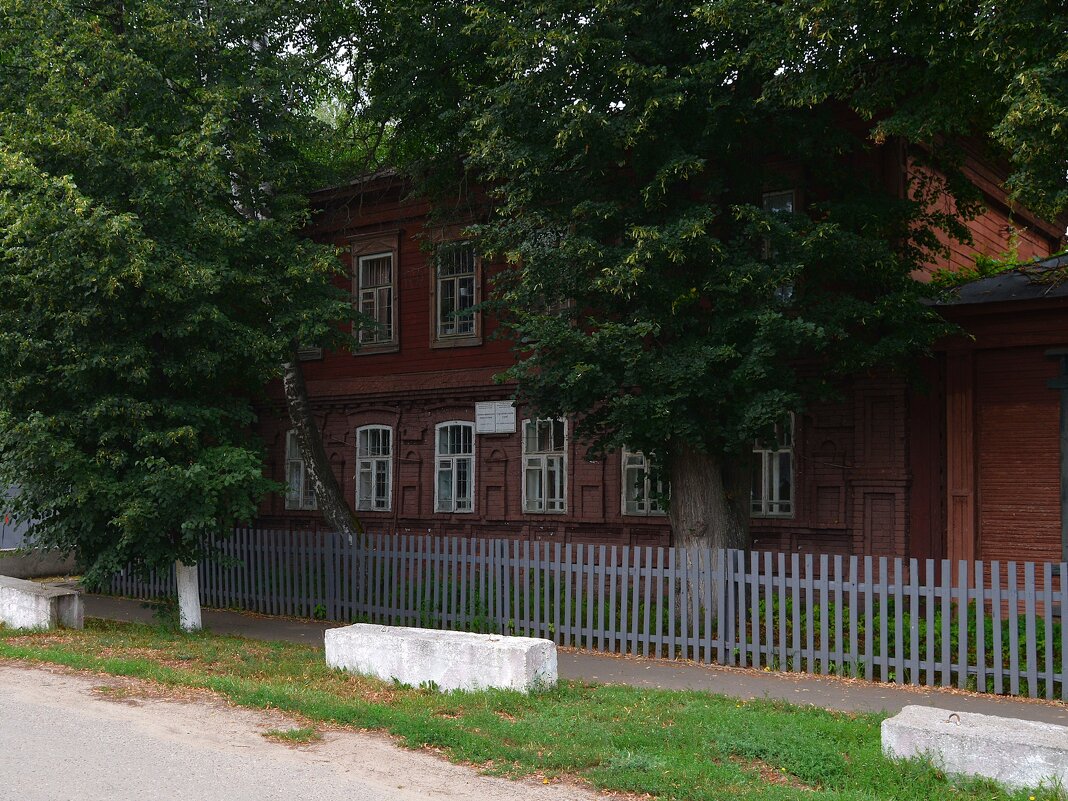 Ядрин. Здание воинского присутствия. - Пётр Чернега