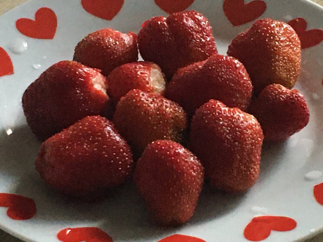 11 клубничек... - Владимир Павлов