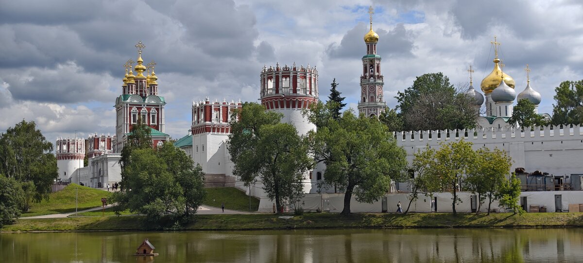 Новодевичий монастырь - <<< Наташа >>> Новодевичий монастырь - <<< Наташа >>>