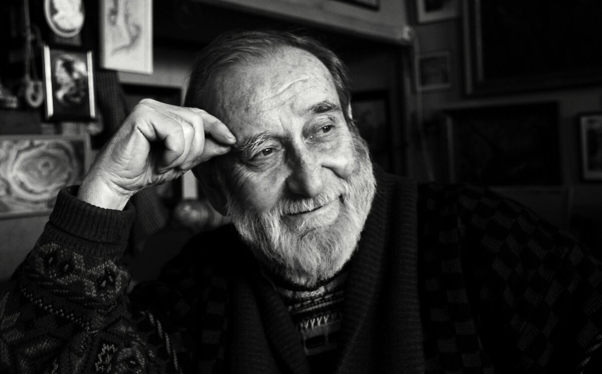 Художник - СЮ 