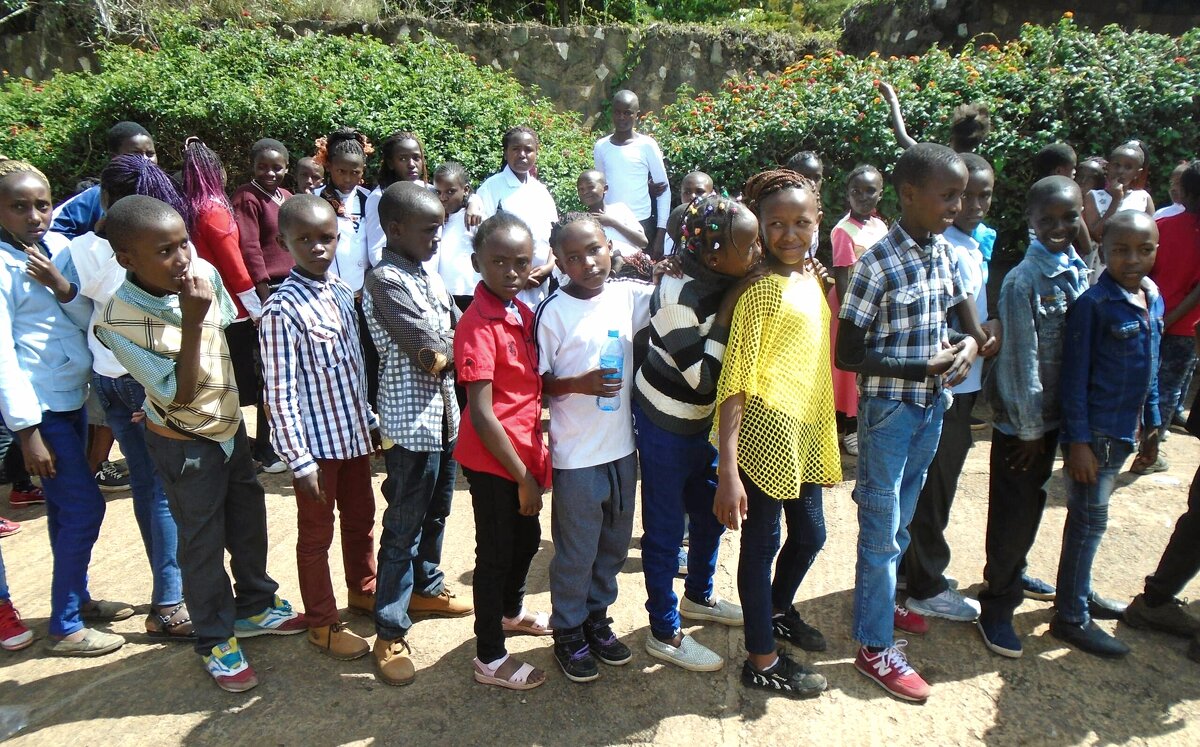 Дети Кении - Игорь Матвеев 