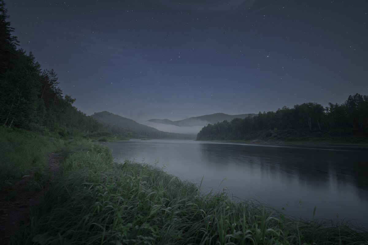 * - Александр Иванов