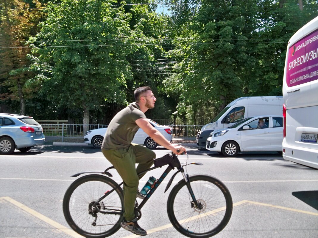 Велосипедист - Валентин Семчишин