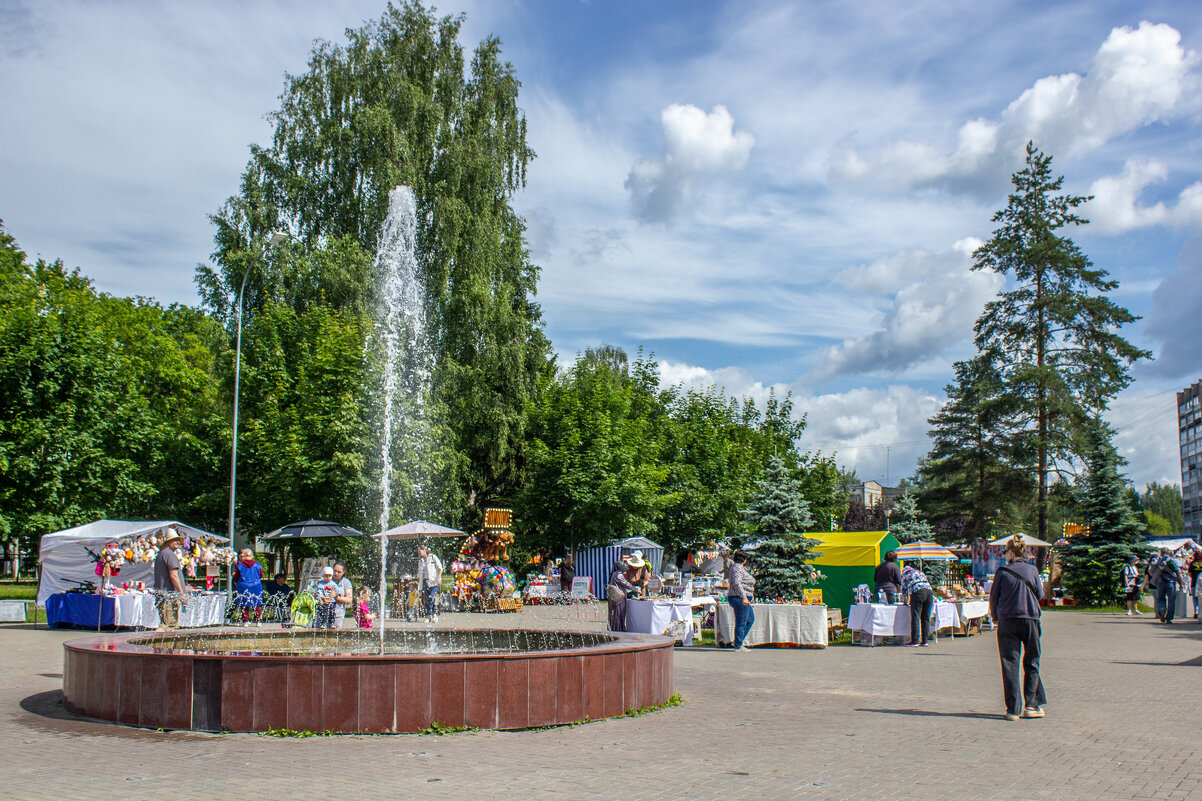 Ярмарка. - Михаил "Skipper"