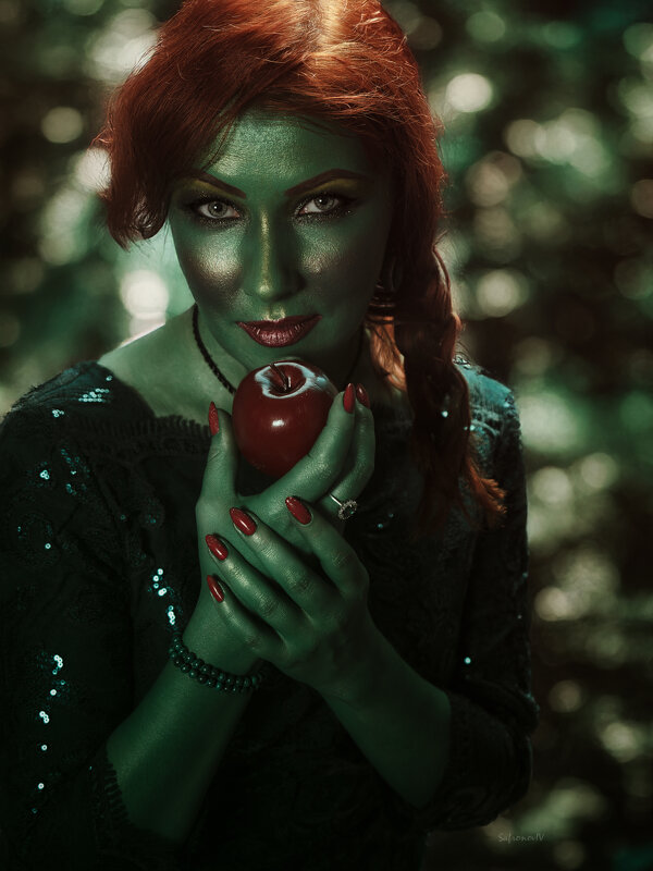 Красное в зеленом - Джованни Луче