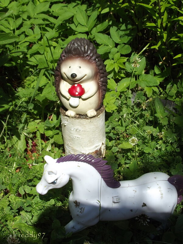 Обитатели сада - Freddy 97