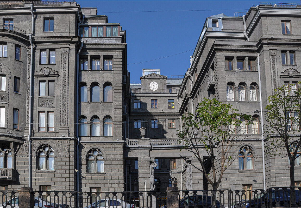 Доходный дом Р.Г. Веге на Крюковом канале 14 /ул. Римского-Корсакова, 4 - Татьяна Машошина Доходный дом Р.Г. Веге на Крюковом канале 14 /ул. Римского-Корсакова, 4 - Татьяна Машошина