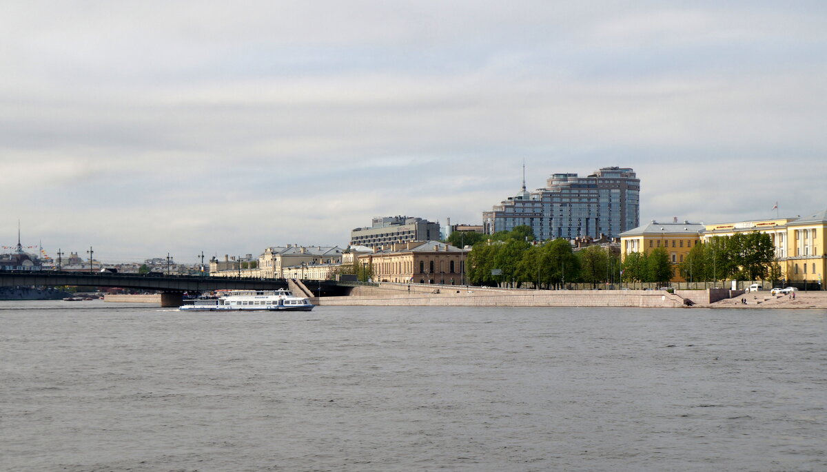 вид с Воскресенской набережной на Литейный мост - zavitok *