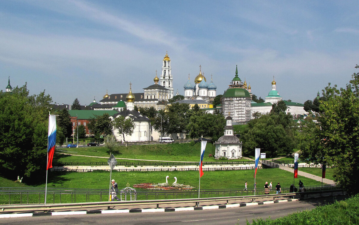 Троице-Сергиева лавра - вид с Блинной горы - Александр Ильчевский Троице-Сергиева лавра - вид с Блинной горы - Александр Ильчевский