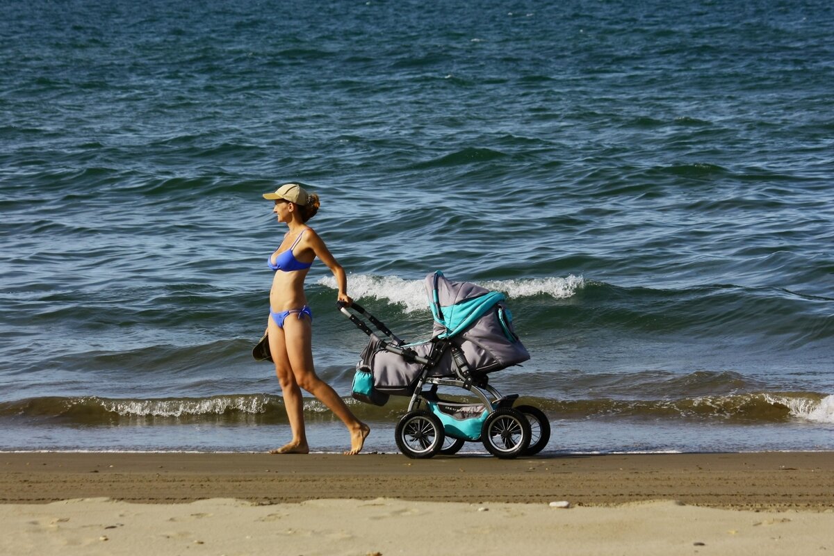 Море убаюкает - Юрий. Шмаков