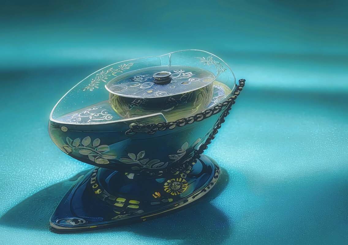 Флакон для сухих духов. - Владимир Владимир